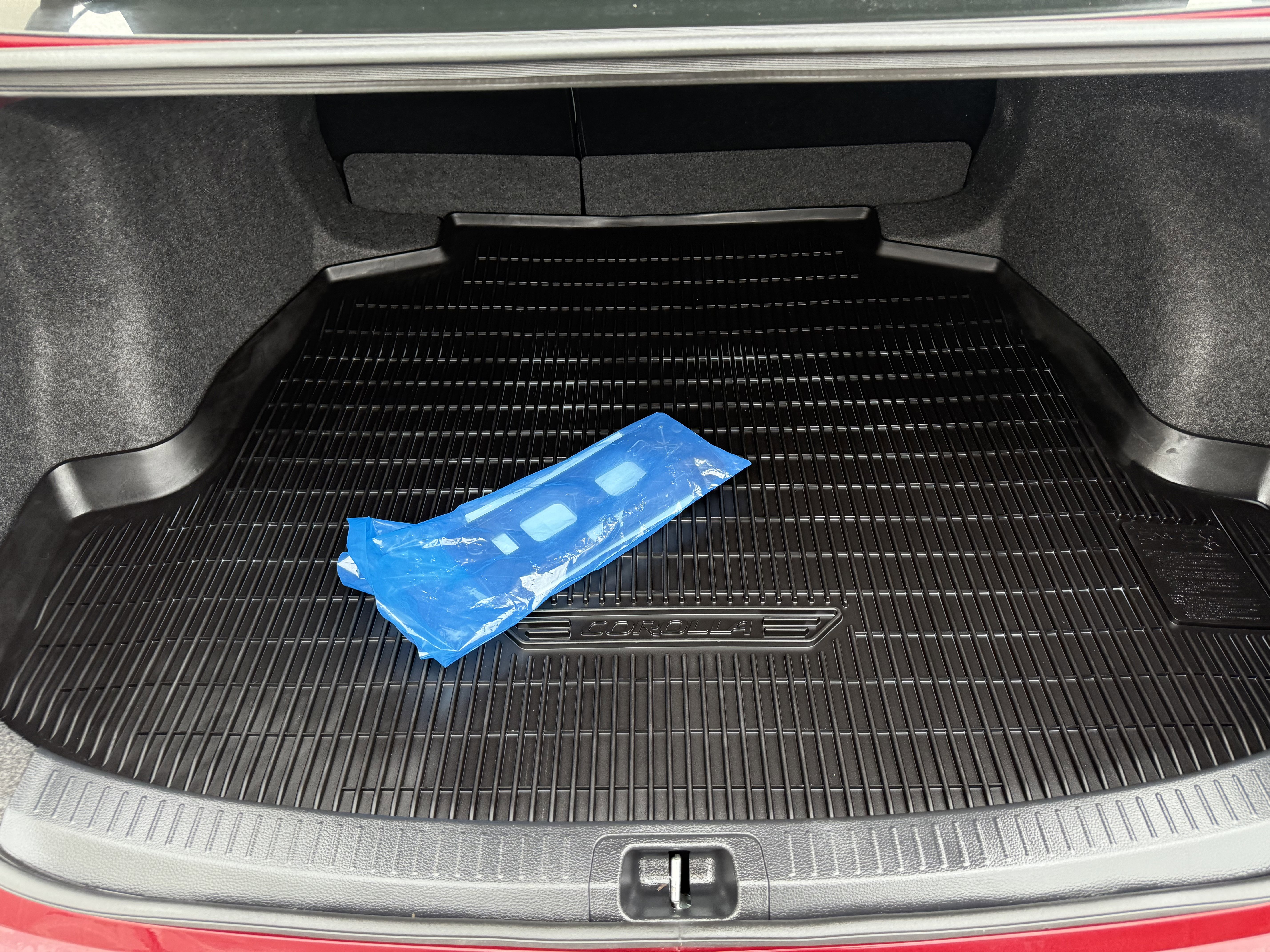 Certified 2025 Toyota Corolla LE w/ Convenience Package image 21