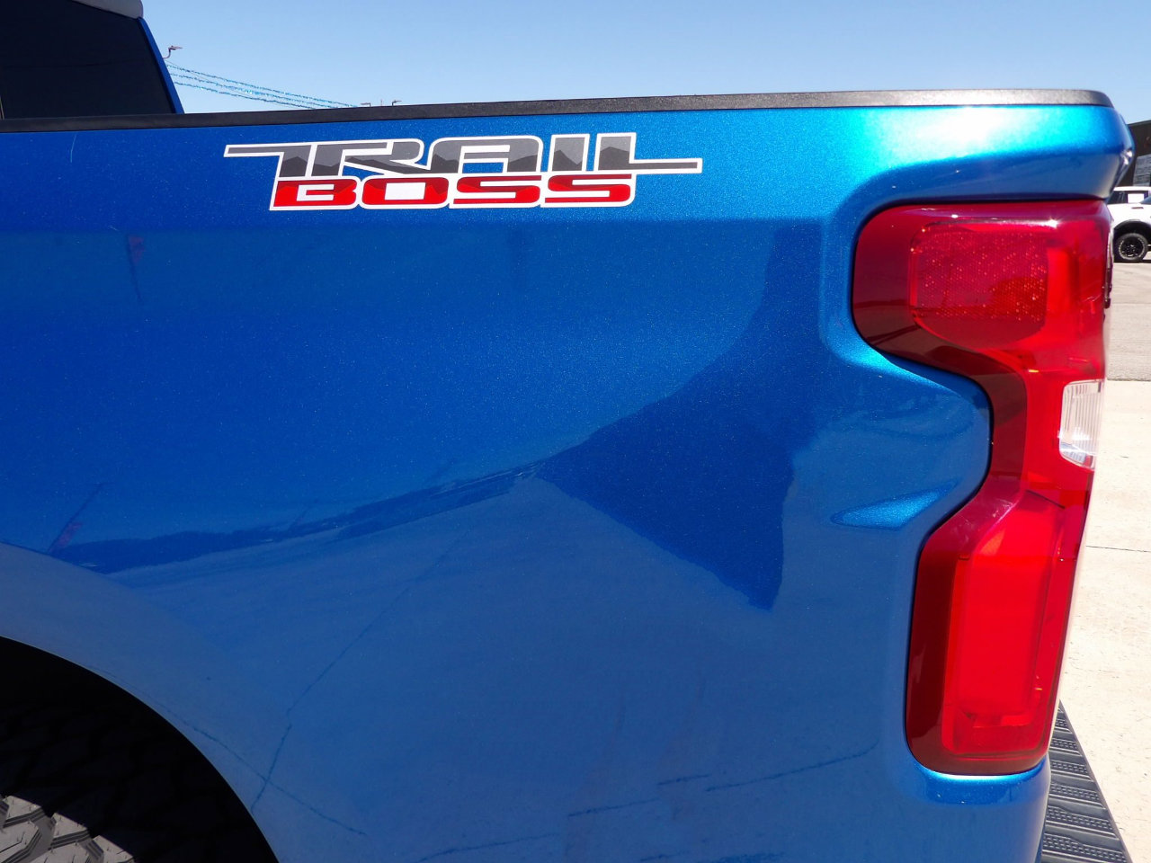 Used 2022 Chevrolet Silverado 1500 LT Trail Boss w/ LT Trail Boss Premium Package image 31