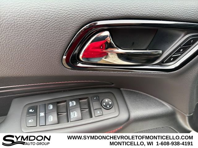 Used 2024 Dodge Durango GT image 17