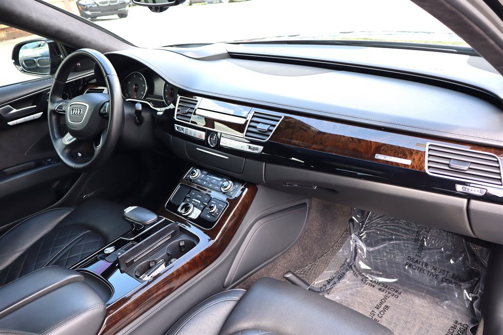 Used 2016 Audi A8 L TDI w/ Executive Package AWD/4WD image 18