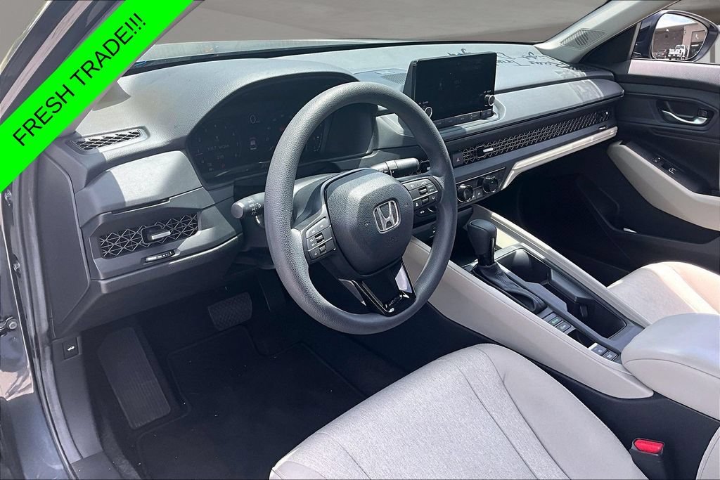 Used 2025 Honda Accord SE image 17