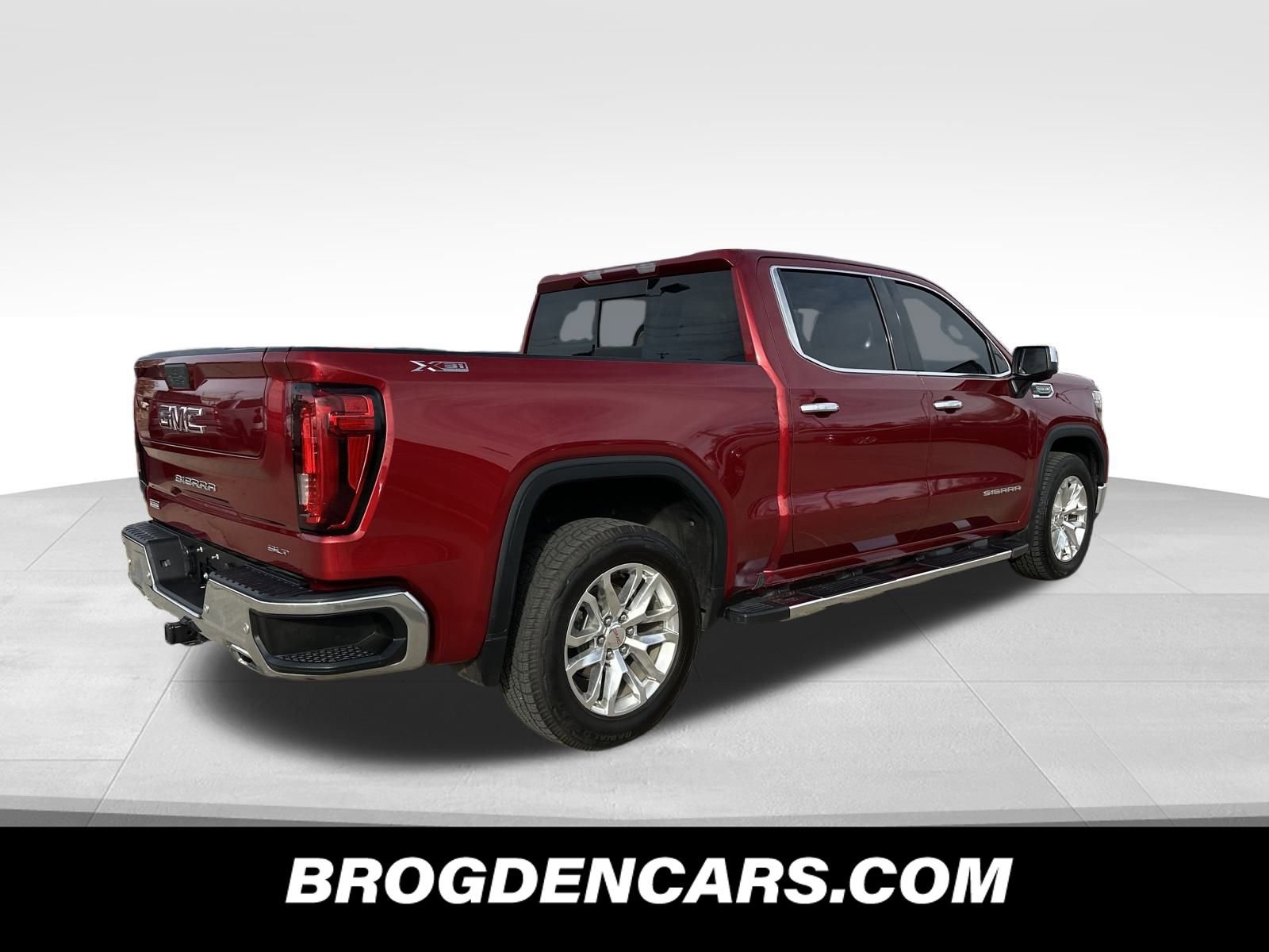 Used 2019 GMC Sierra 1500 SLT w/ SLT Premium Plus Package image 3