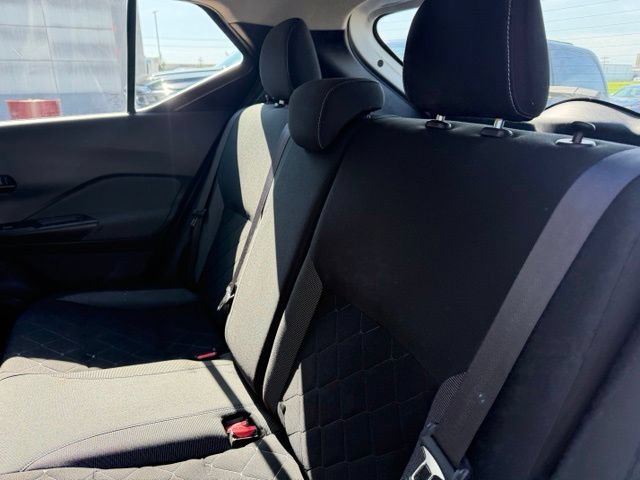 Used 2019 Nissan Kicks S FWD image 13