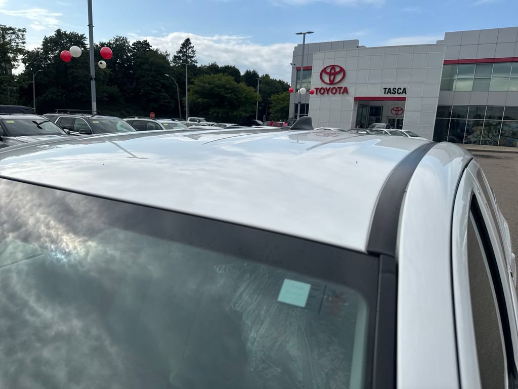 Used 2022 Toyota Tacoma SR5 RWD image 42