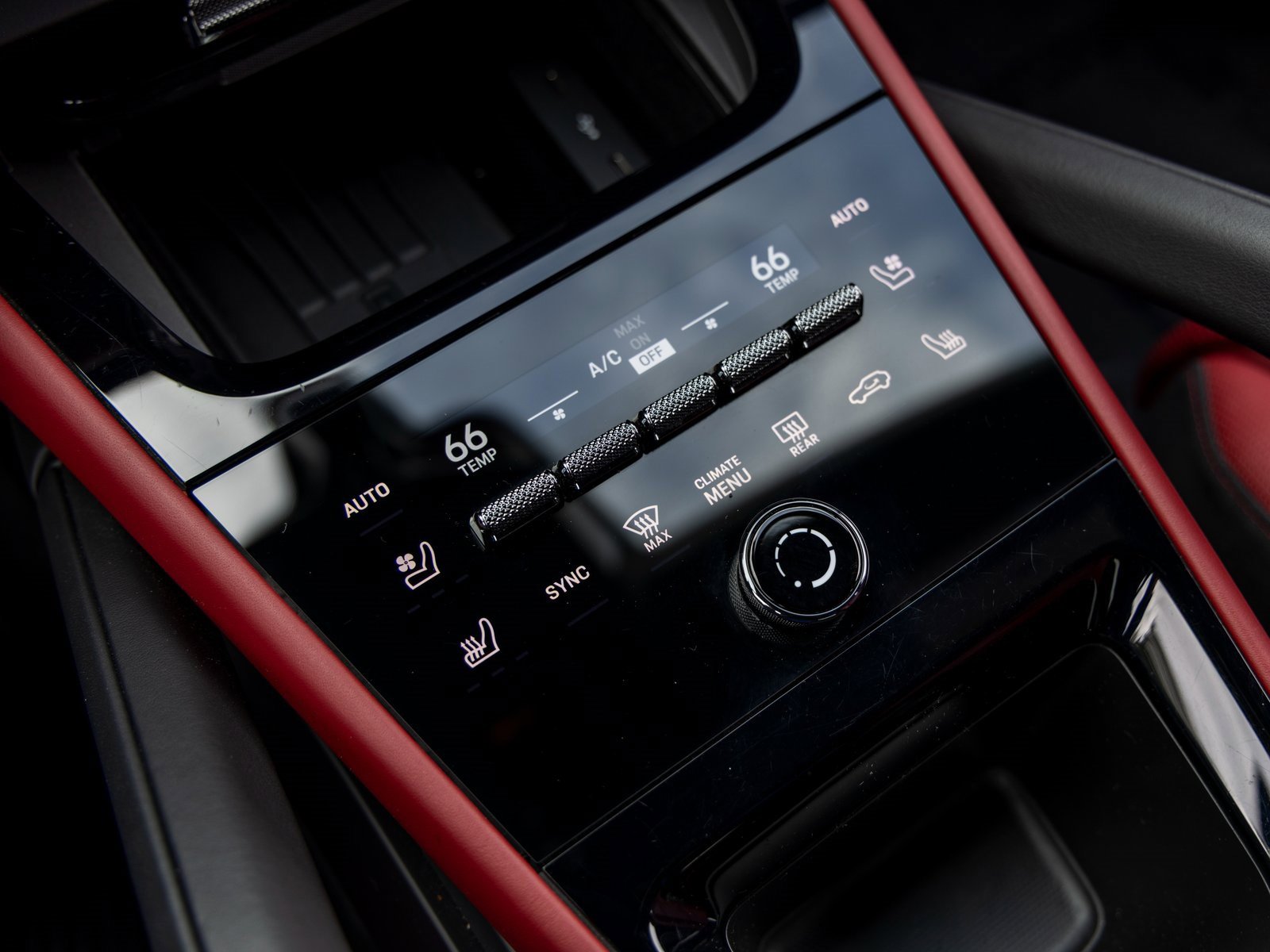 Certified 2024 Porsche Cayenne Turbo GT image 35