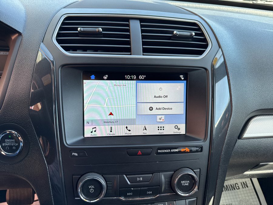 Used 2019 Ford Explorer XLT w/ Equipment Group 202A AWD/4WD image 28