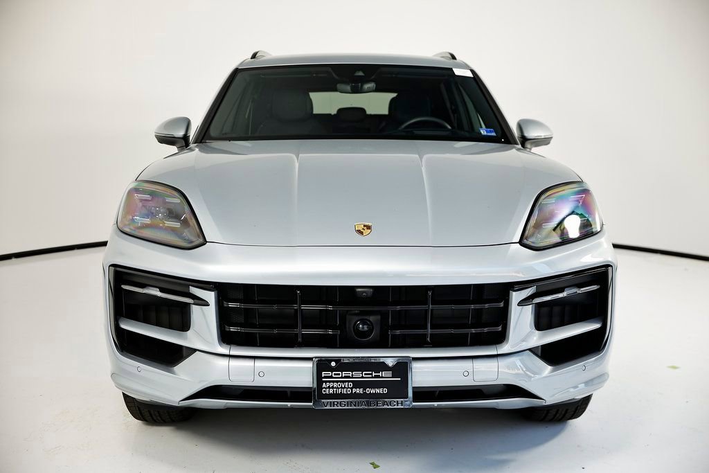 Certified 2025 Porsche Cayenne AWD/4WD image 10