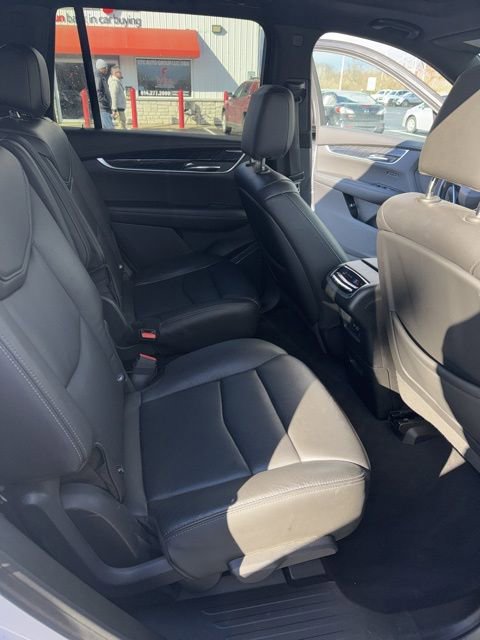 Used 2020 Cadillac XT6 Premium Luxury image 28