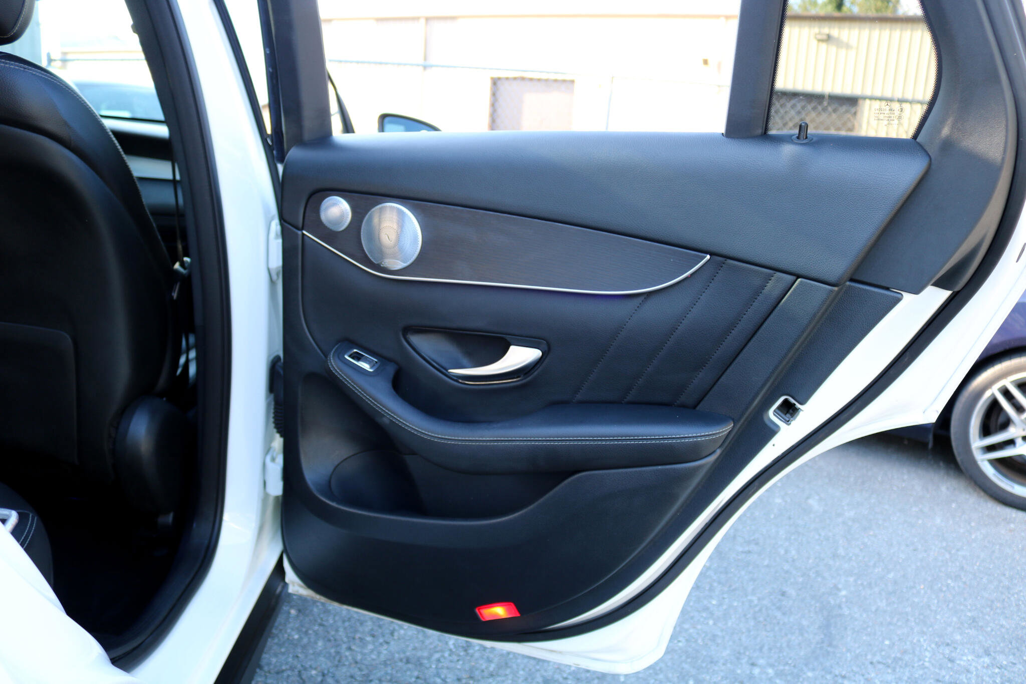 Used 2020 Mercedes-Benz GLC 300 4MATIC image 47