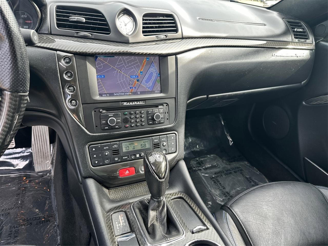 Used 2015 Maserati GranTurismo Sport image 15