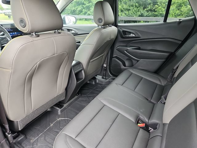 New 2026 Chevrolet Trax ACTIV w/ Driver Confidence Package FWD image 16