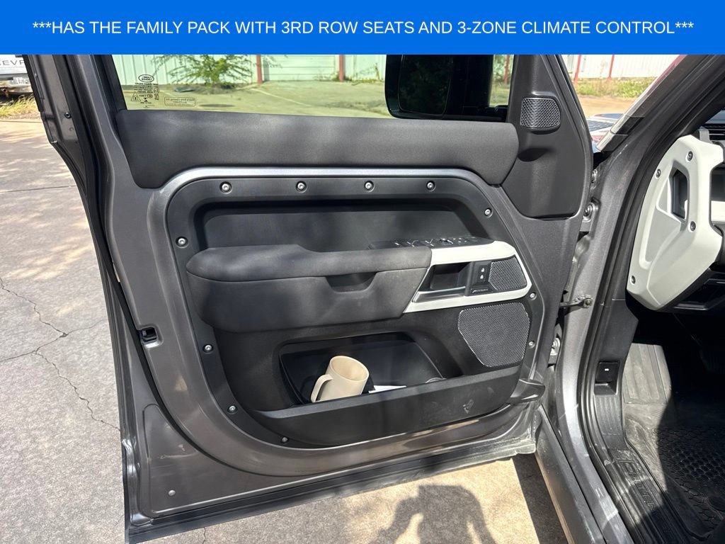 Used 2021 Land Rover Defender 110 SE AWD/4WD image 10