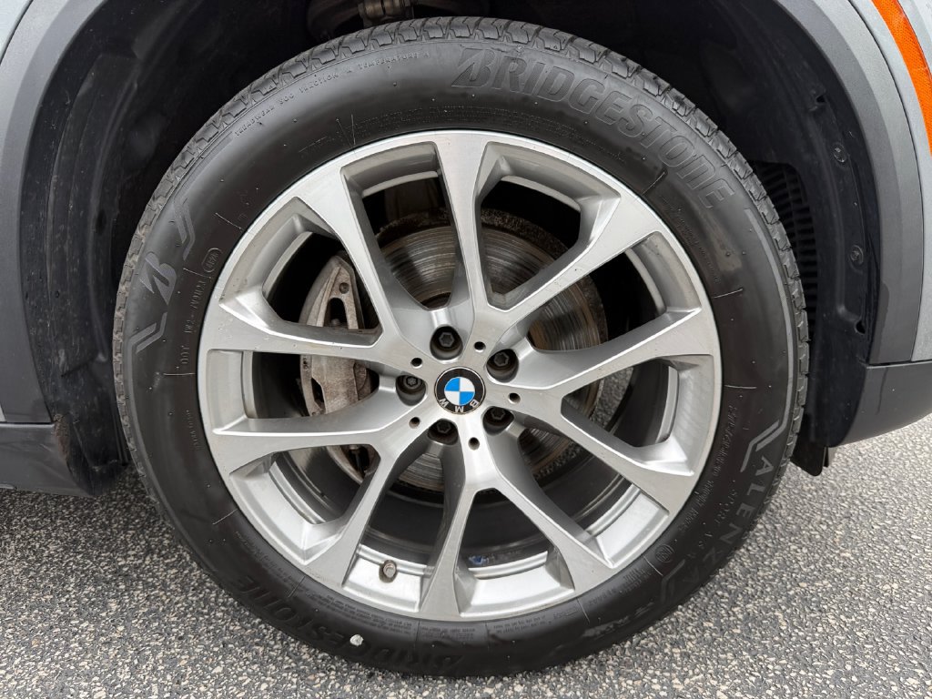 Certified 2024 BMW X5 xDrive40i w/ Premium Package AWD/4WD image 18