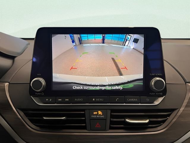 Used 2025 Nissan Altima 2.5 SV FWD image 22