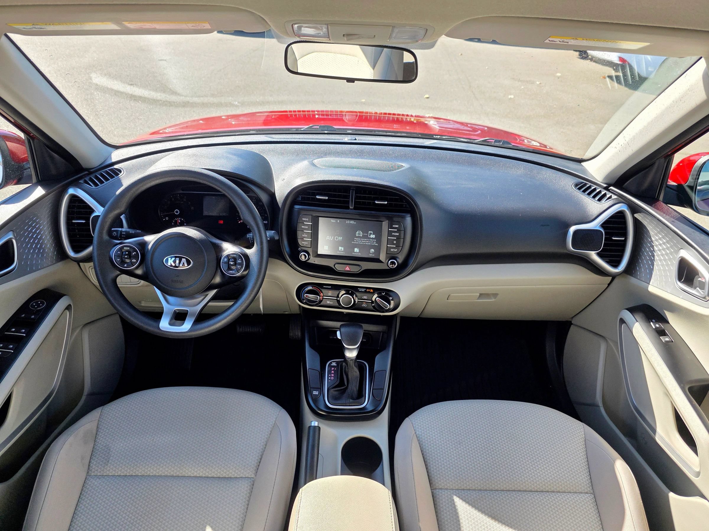 Used 2020 Kia Soul LX FWD image 18