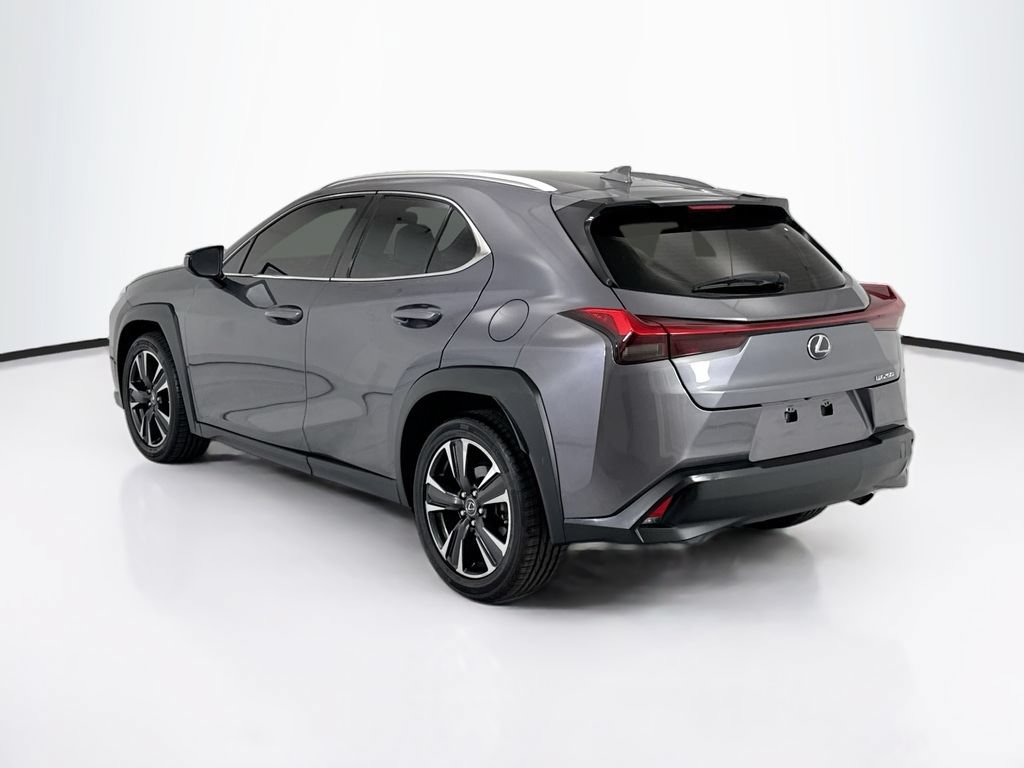 Used 2019 Lexus UX 200 FWD image 7