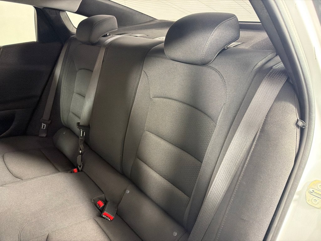Used 2023 Chevrolet Malibu RS FWD image 19