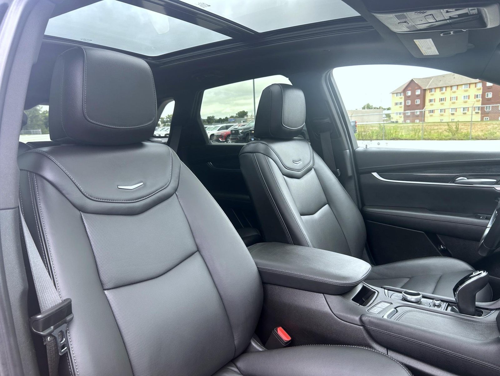 Certified 2023 Cadillac XT5 Premium Luxury AWD/4WD image 19