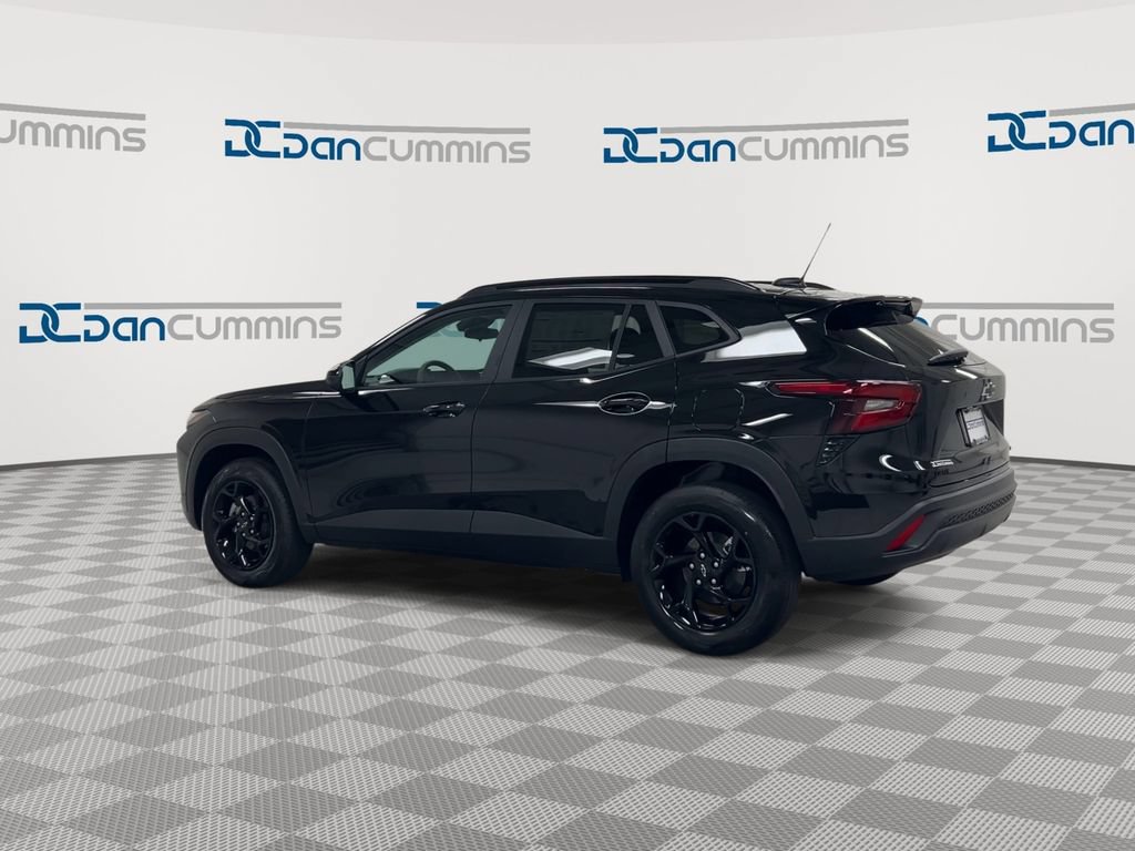 New 2026 Chevrolet Trax LT w/ Driver Confidence Package FWD image 6
