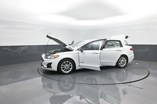 Certified 2019 Ford Fusion SE image 42