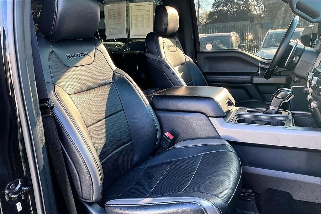 Used 2018 Ford F150 Raptor w/ Equipment Group 802A Luxury AWD/4WD image 6