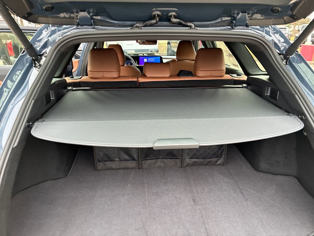 New 2026 Toyota Crown Signia image 32