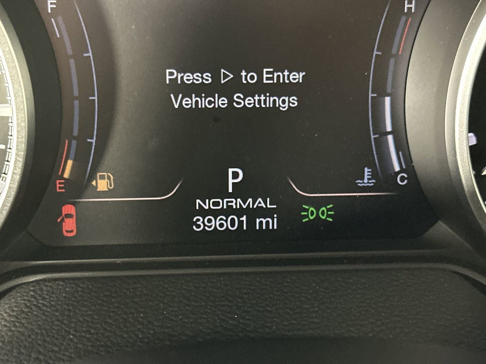 Used 2023 Maserati Levante Modena AWD/4WD image 15
