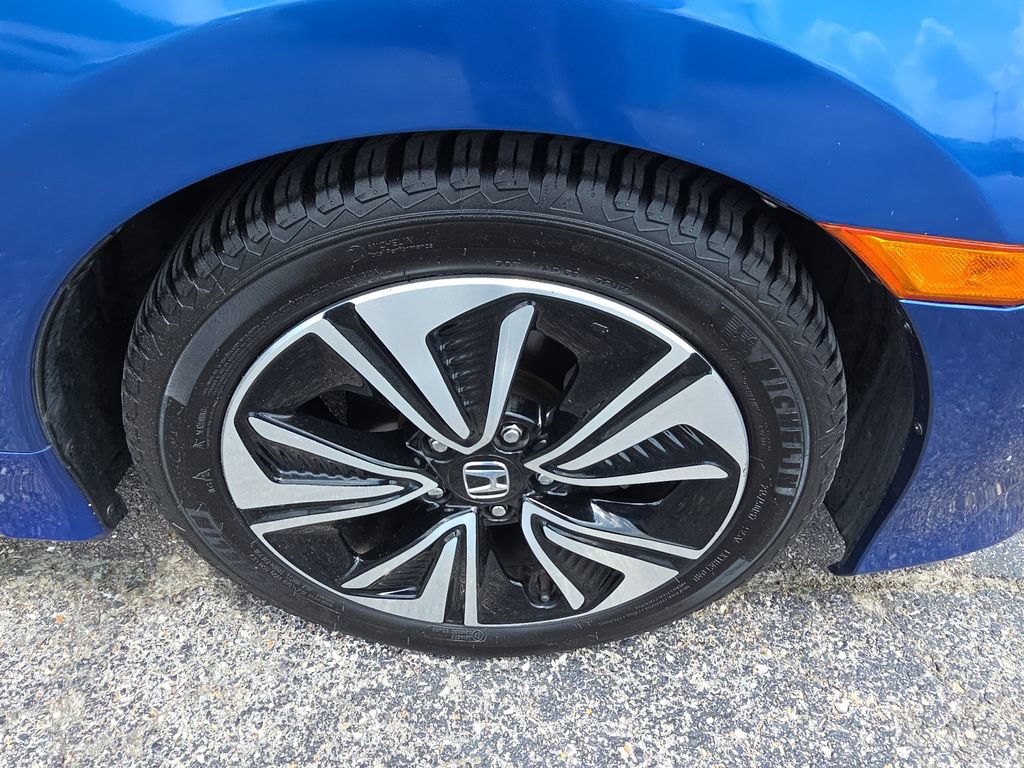 Used 2016 Honda Civic EX-T image 10