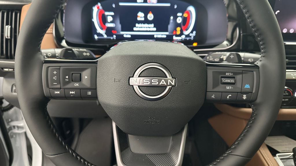 New 2026 Nissan Pathfinder Platinum AWD/4WD image 13