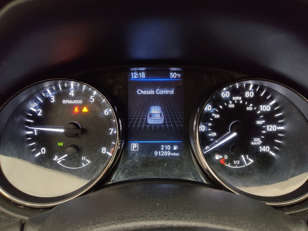 Used 2019 Nissan Rogue S image 23