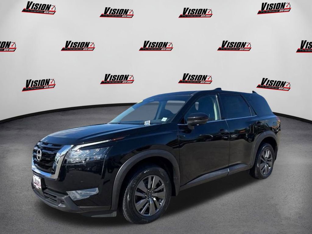 Used 2024 Nissan Pathfinder SV w/ SV Premium Package