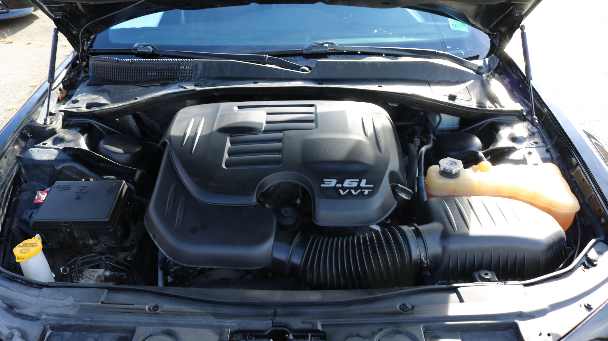 Used 2019 Chrysler 300 S image 25