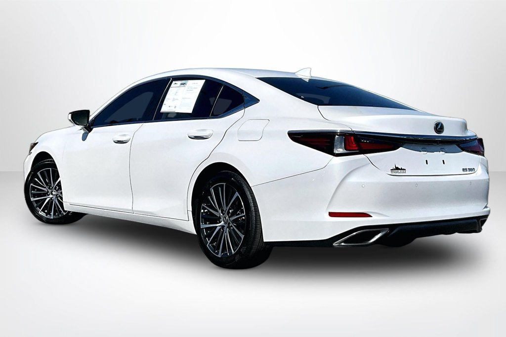 Used 2023 Lexus ES 350 w/ Premium Package FWD image 5