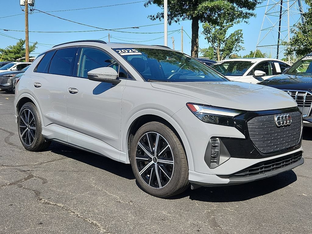 Certified 2025 Audi Q4 e-tron Premium Plus w/ Premium Plus RWD image 2