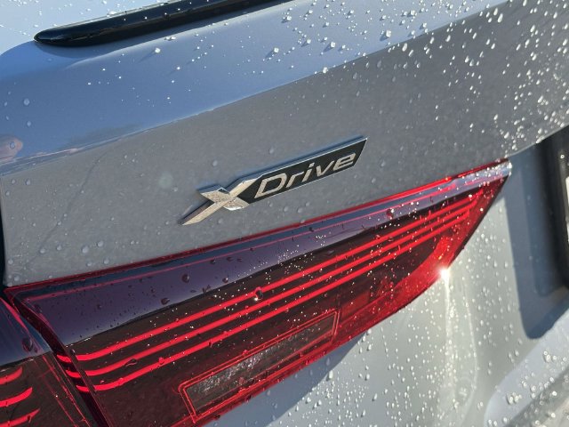 Used 2026 BMW 430i xDrive Coupe w/ M Sport Package AWD/4WD image 17