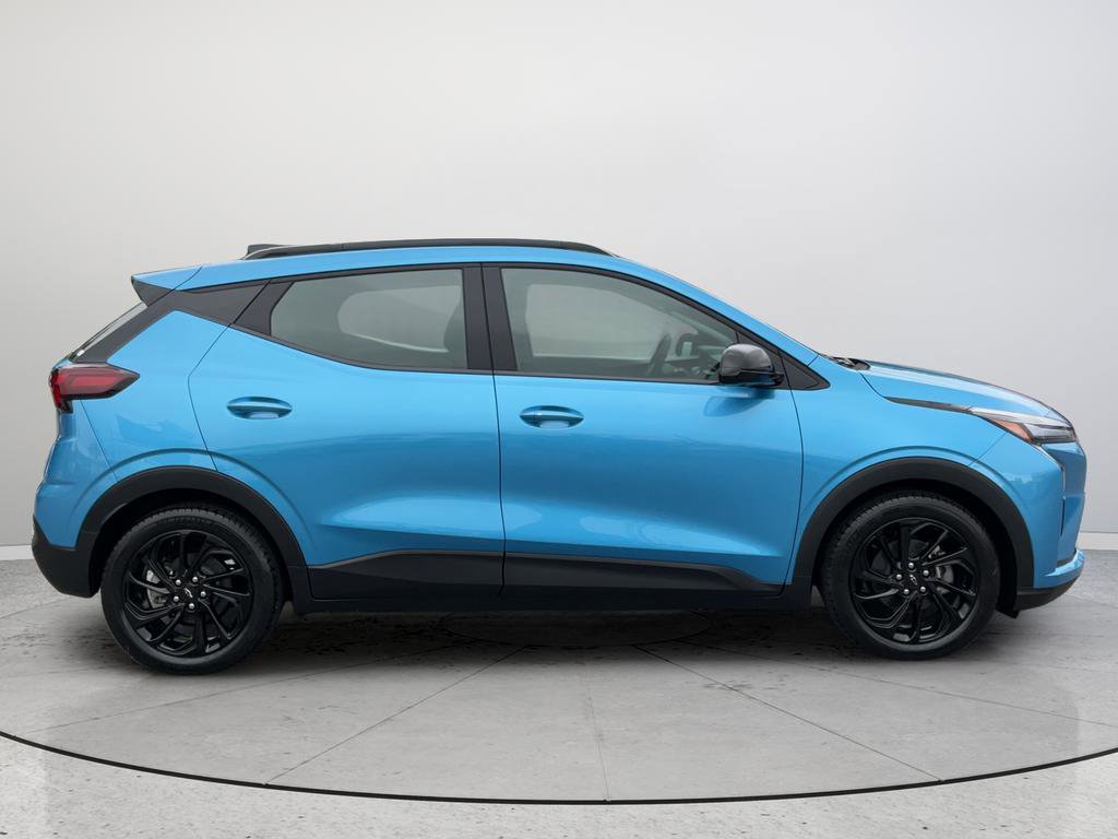 New 2027 Chevrolet Bolt RS w/ Technology Package FWD image 4