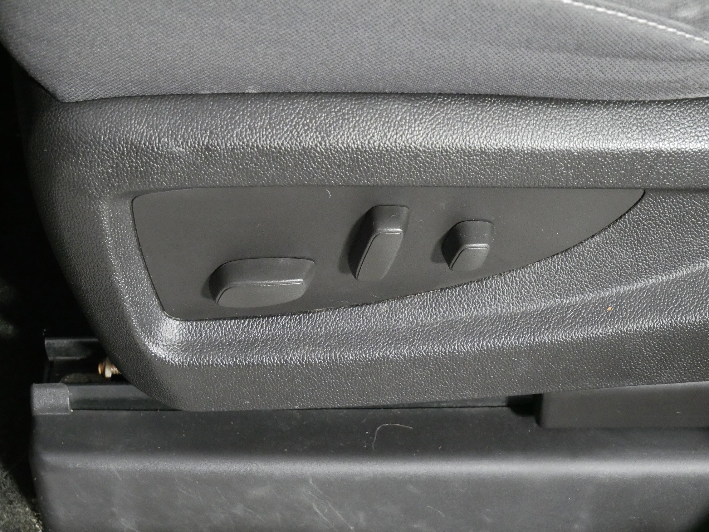 Used 2016 Chevrolet Silverado 1500 LT w/ All Star Edition image 20