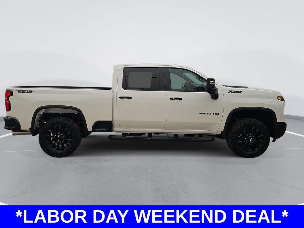 New 2026 Chevrolet Silverado 2500 LT w/ Trail Boss Package AWD/4WD image 2
