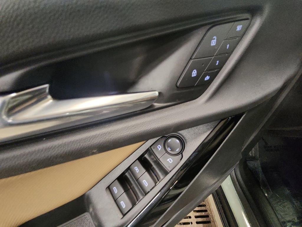 Certified 2026 Chevrolet Equinox ACTIV w/ Convenience Package III image 33