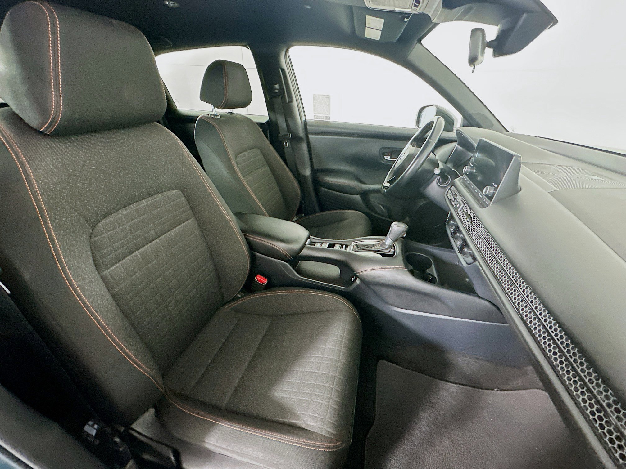 Used 2023 Honda HR-V Sport image 26