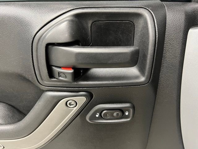 Used 2015 Jeep Wrangler Unlimited Sport w/ Quick Order Package 24S AWD/4WD image 23