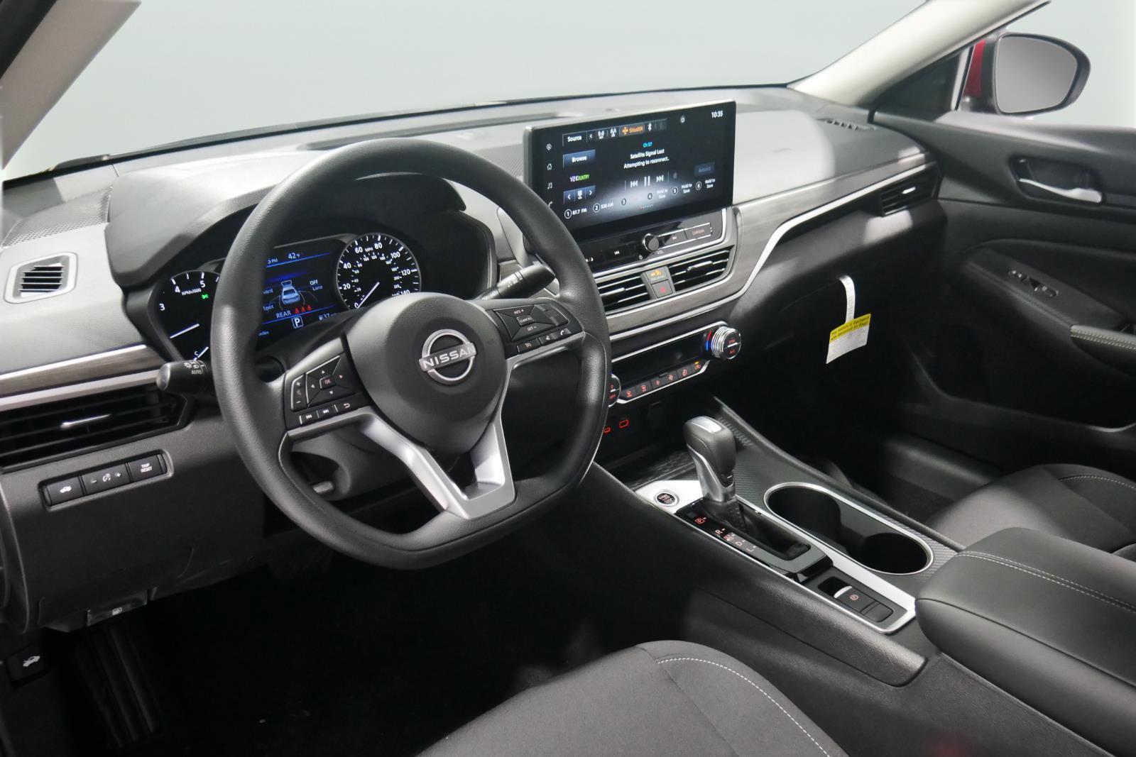 New 2025 Nissan Altima 2.5 SV w/ SV Special Edition Package image 9