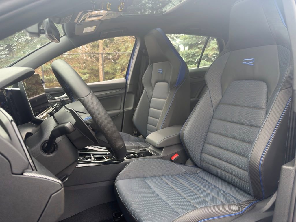 New 2026 Volkswagen Golf image 33