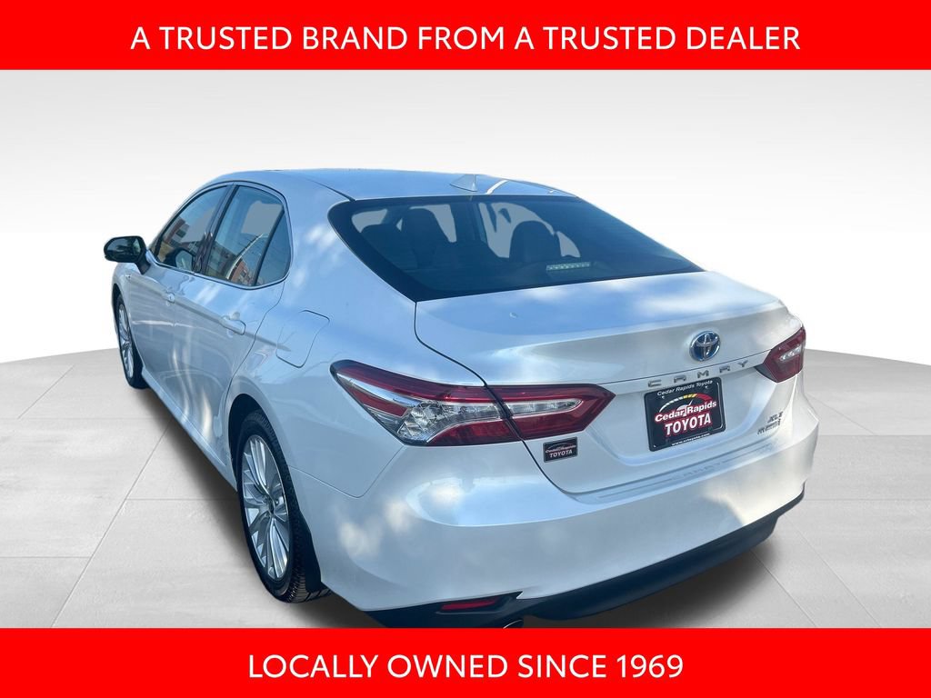 Certified 2020 Toyota Camry XLE FWD image 4
