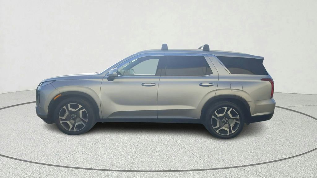 Used 2023 Hyundai Palisade SEL w/ Premium Package image 4