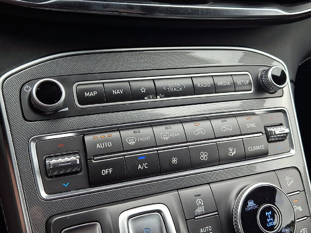Used 2023 Hyundai Santa Fe Calligraphy AWD/4WD image 15