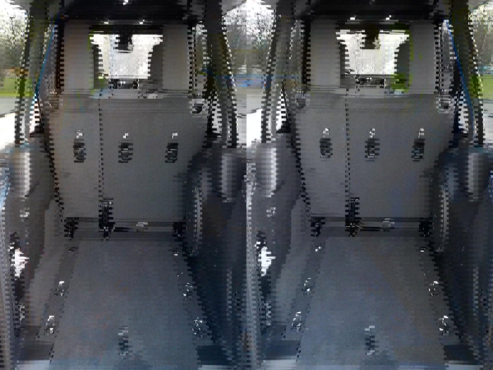 New 2026 Jeep Wrangler Unlimited Rubicon w/ Steel Bumper Group image 7