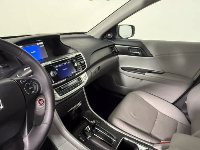 Used 2015 Honda Accord EX-L image 28