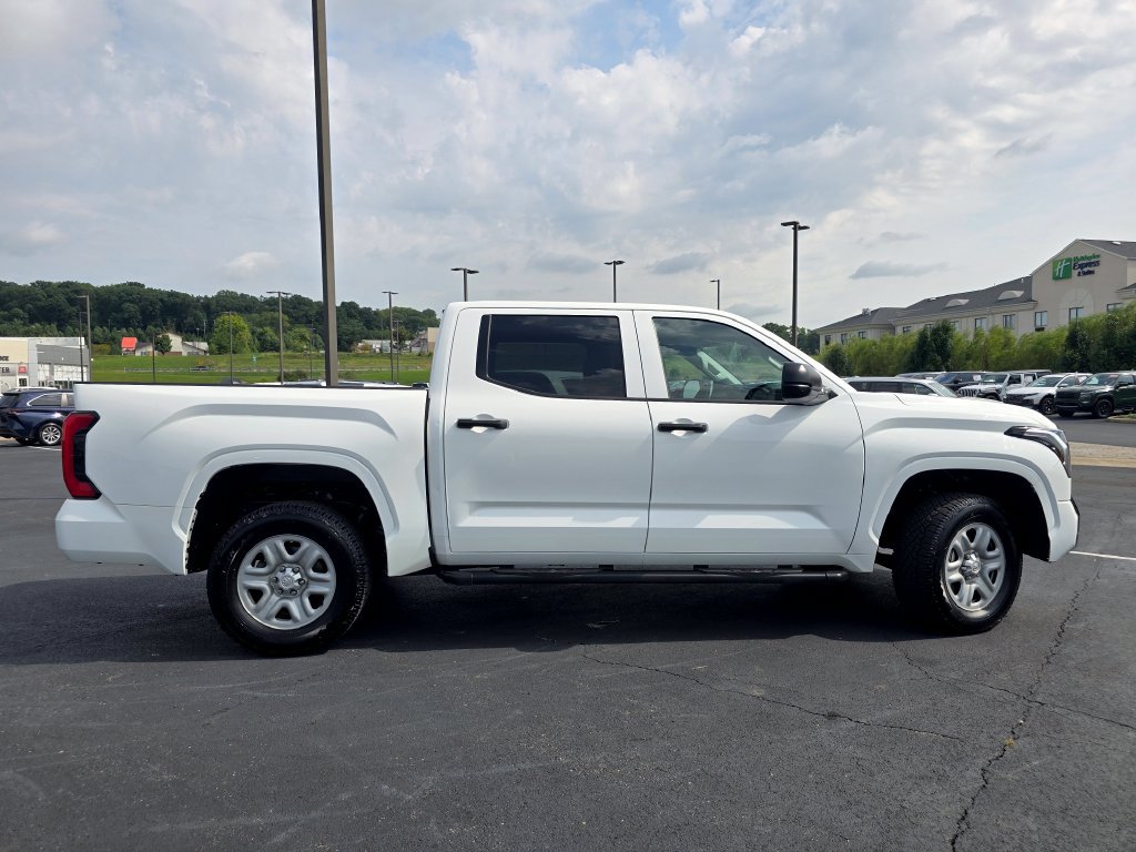 Used 2023 Toyota Tundra SR AWD/4WD image 9