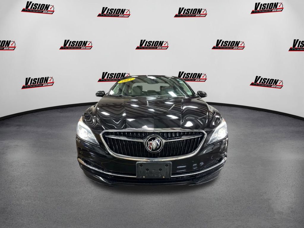 Used 2017 Buick LaCrosse Preferred image 2